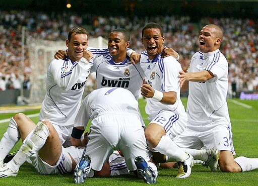 昨天在办公室度过了愉快的一天。 来源：Madrid Zone