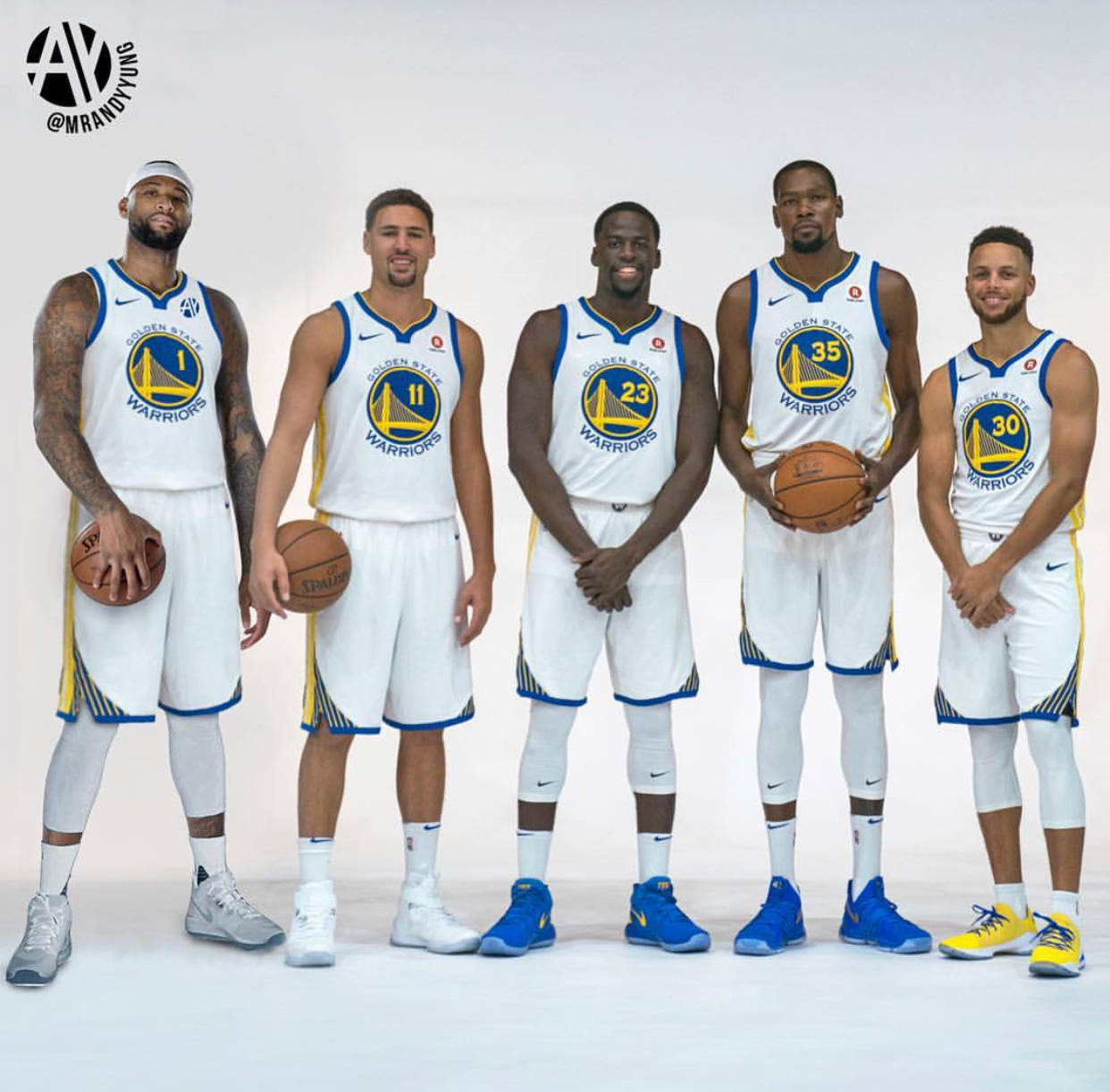 留在F1围场 周冠宇加盟凯迪拉克车队 担任储备车手