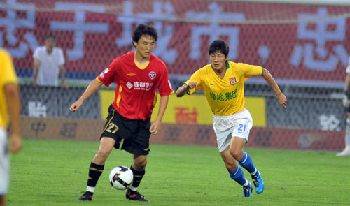 “三八节”当天，今年50岁的丘索维金娜世界杯夺金