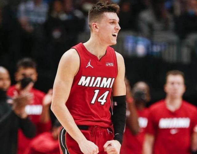 弗兰克：我很确定昨晚虽然有些嘘声，但依然有很多球迷支持我们