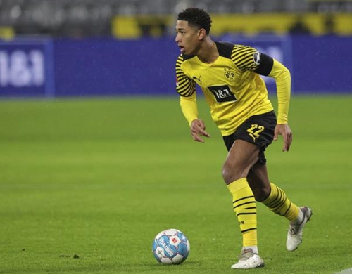 详解棒球规则中的“投手板站位”轴心脚离板瞬间的合法性界定