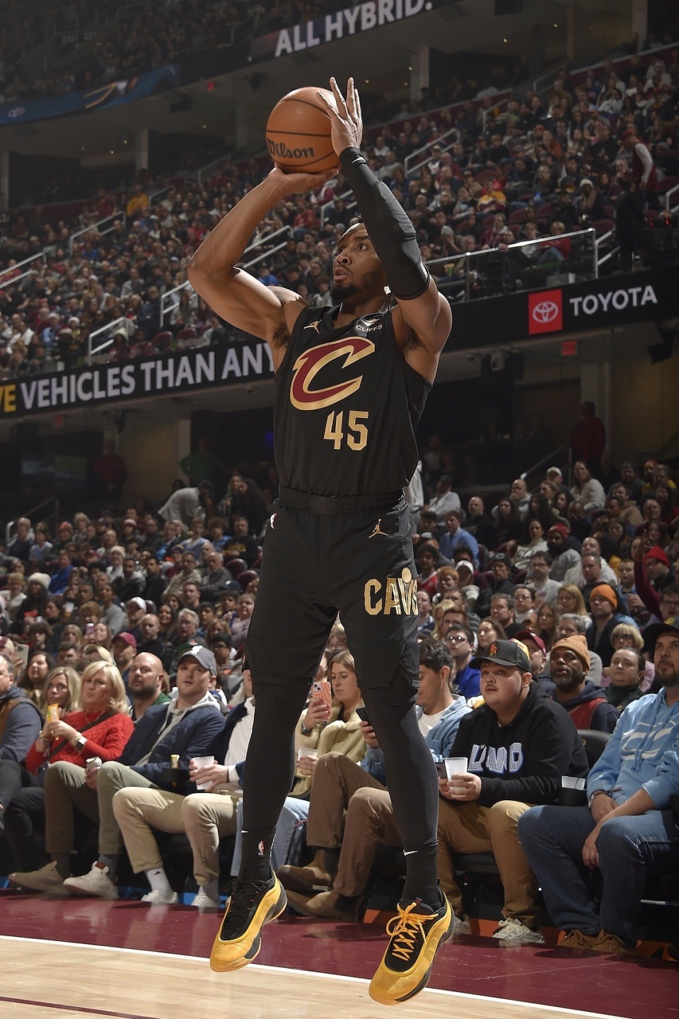 格莱姆斯连续9场20+！不敌倒数第一，76人惨遭6连败，助奇才终结5连败