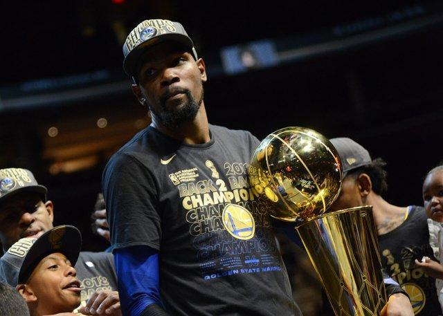 海牛祝贺重庆铜梁龙冲超：愿贵部在2026赛季中超中争创佳绩